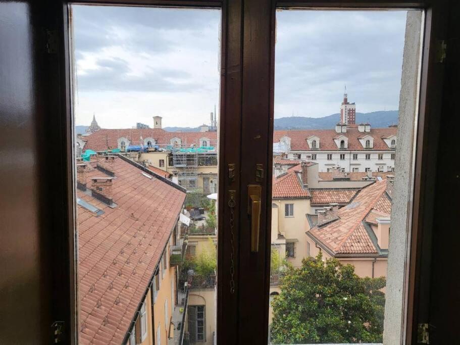 Apartament Mansarda Di Charme Con Vista Turyn Zewnętrze zdjęcie
